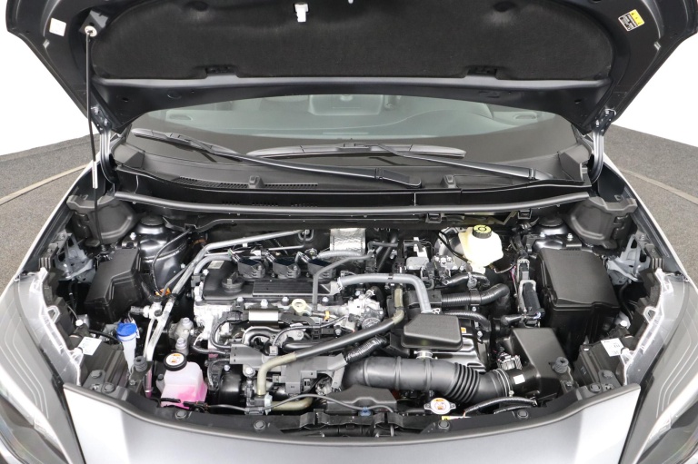 Toyota Yaris Cross - 1.5 Hybrid 130 Dynamic 32