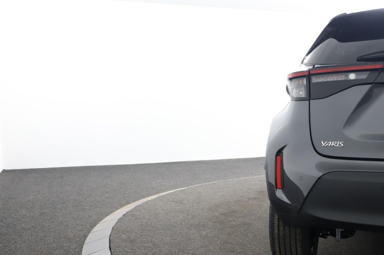 Toyota Yaris Cross - 1.5 Hybrid 130 Dynamic 37