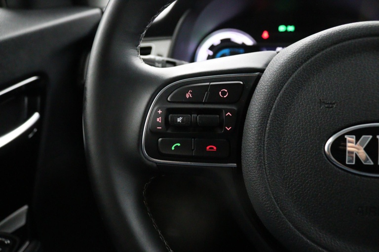 Kia Niro - 1.6 GDi Hybrid ExecutiveLine 17