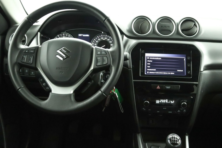 Suzuki Vitara - 1.4 Boosterjet Select Smart Hybrid 62
