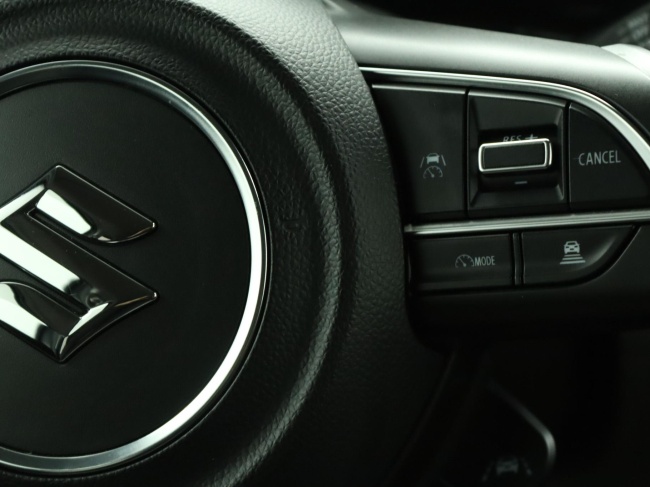 Suzuki Swift - 1.2 Select Smart Hybrid