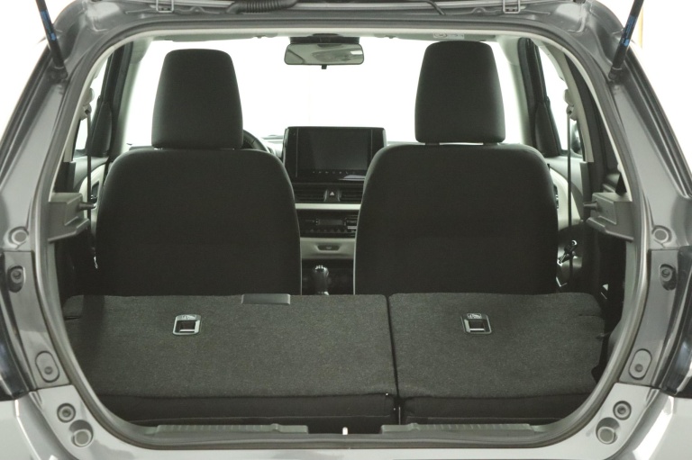 Suzuki Swift - 1.2 Select Smart Hybrid 23