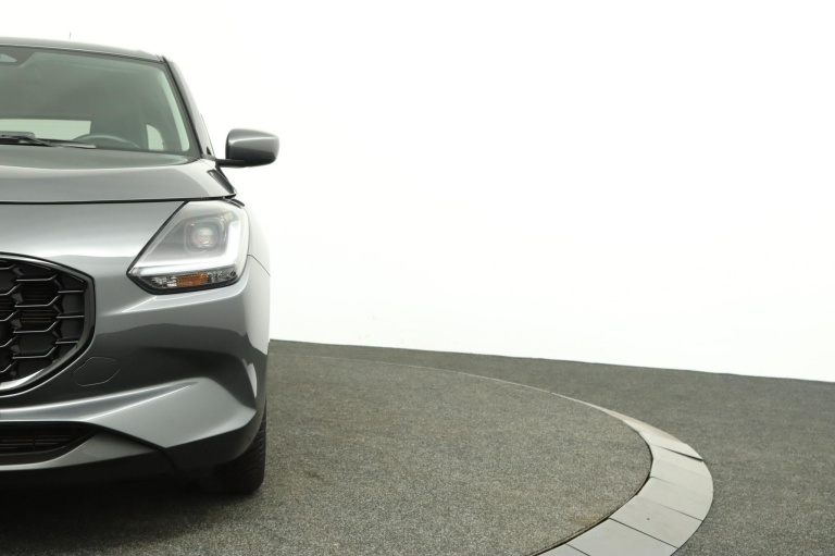 Suzuki Swift - 1.2 Select Smart Hybrid 33