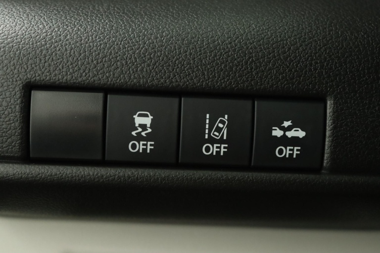 Suzuki Swift - 1.2 Select Smart Hybrid 41