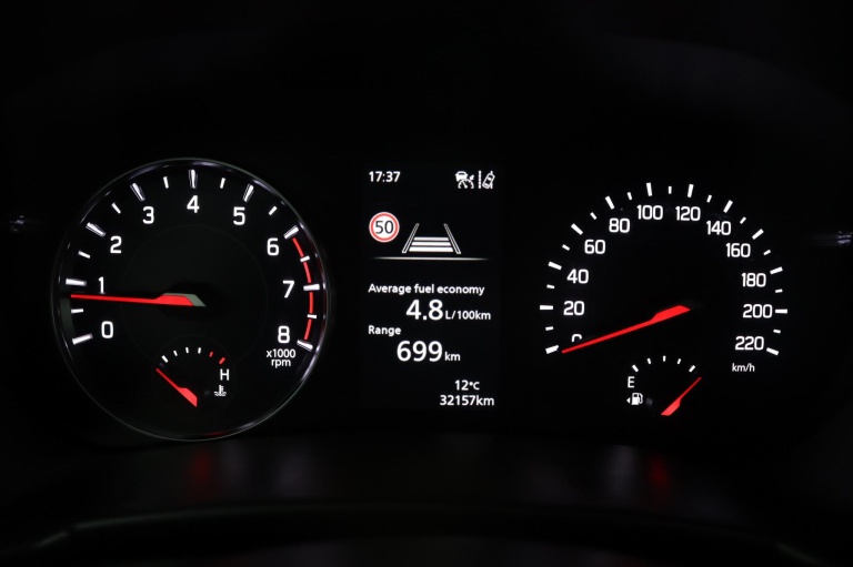 Suzuki Swift - 1.2 Select Smart Hybrid 47