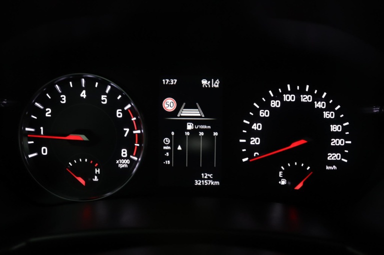 Suzuki Swift - 1.2 Select Smart Hybrid 48