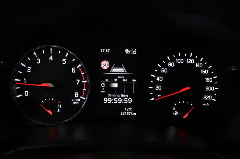 Suzuki Swift - 1.2 Select Smart Hybrid 49