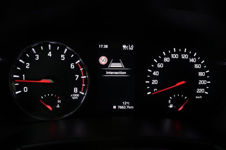 Suzuki Swift - 1.2 Select Smart Hybrid 57