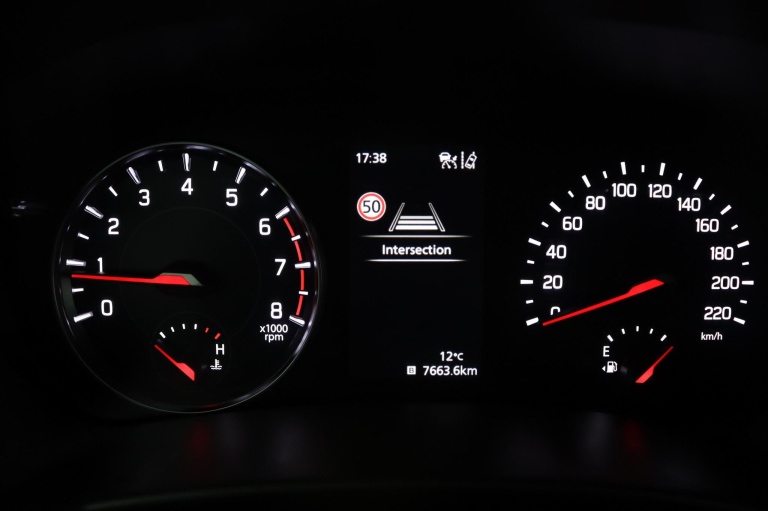 Suzuki Swift - 1.2 Select Smart Hybrid 58