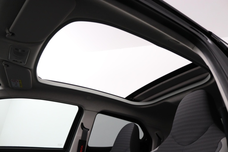 Toyota Aygo - 1.0 VVT-i x-joy cabrio 41