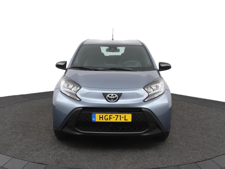 Toyota Aygo X - 1.0 VVT-i MT Play 16