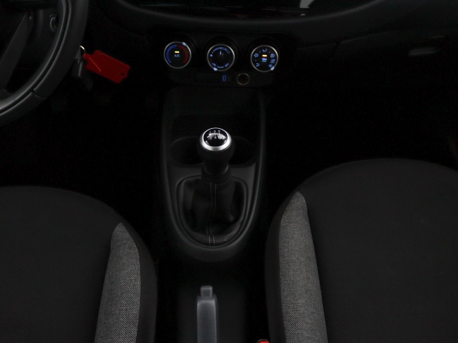 Toyota Aygo X - 1.0 VVT-i MT Play