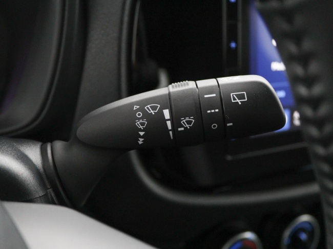 Toyota Aygo X - 1.0 VVT-i MT Play