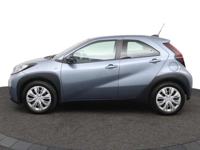 Toyota Aygo X - 1.0 VVT-i MT Play
