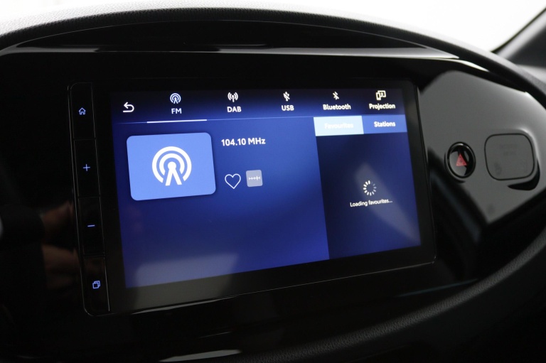 Toyota Aygo X - 1.0 VVT-i MT Play 8