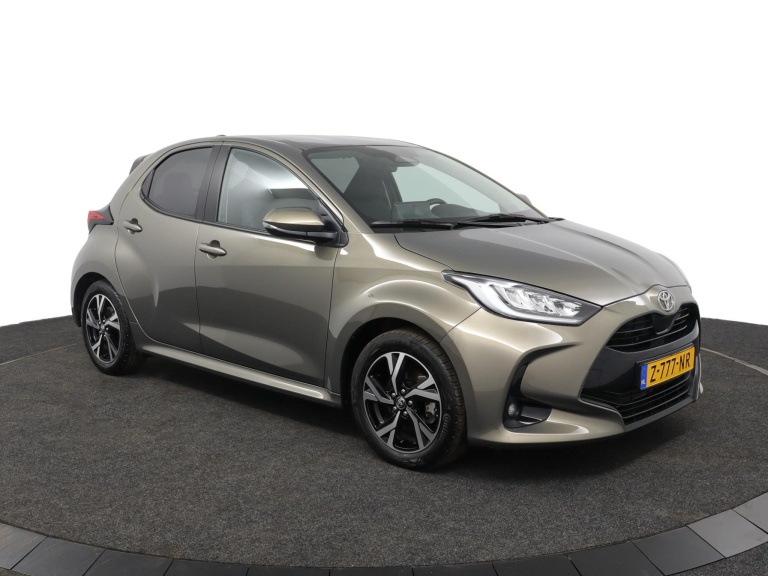 Toyota Yaris - 1.5 Hybrid 115 First Edition 14