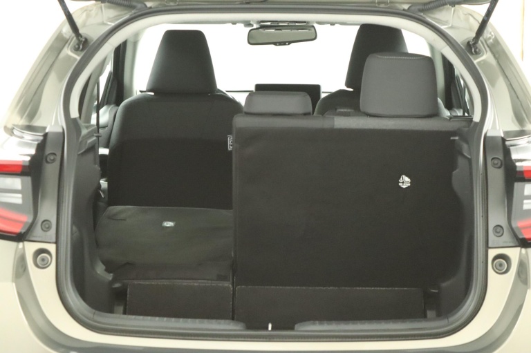 Toyota Yaris - 1.5 Hybrid 115 First Edition 25