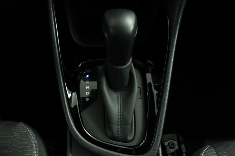 Toyota Yaris - 1.5 Hybrid 115 First Edition 27