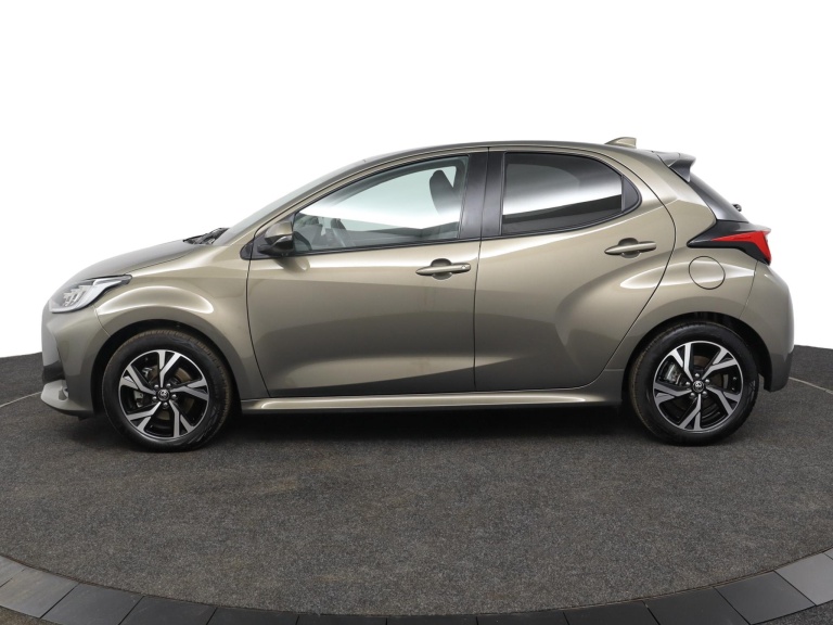 Toyota Yaris - 1.5 Hybrid 115 First Edition 3