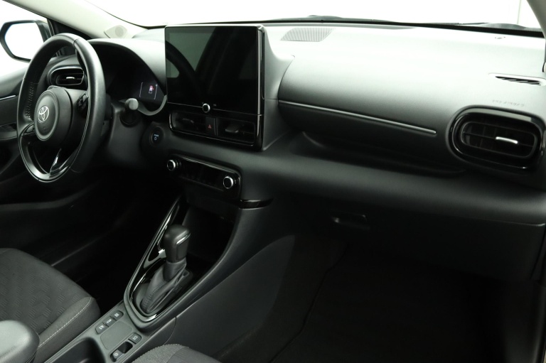 Toyota Yaris - 1.5 Hybrid 115 First Edition 42