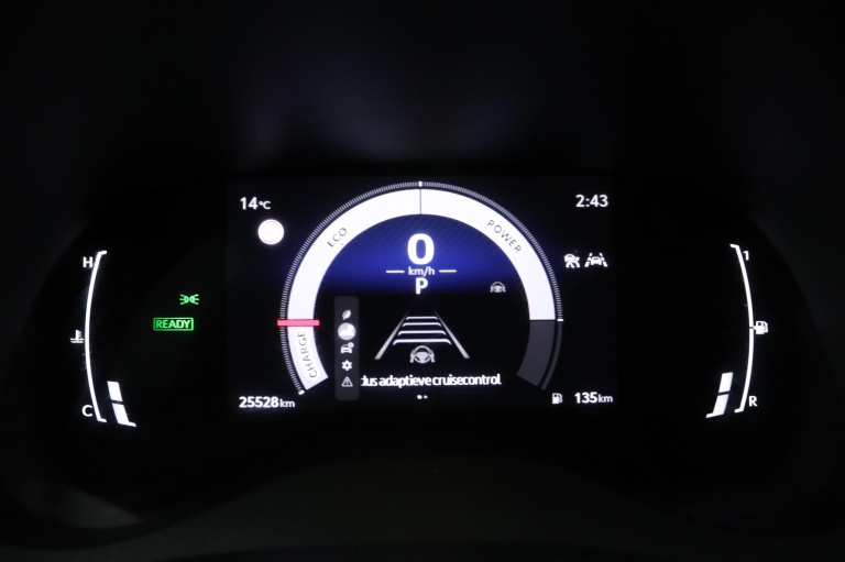 Toyota Yaris - 1.5 Hybrid 115 First Edition 48