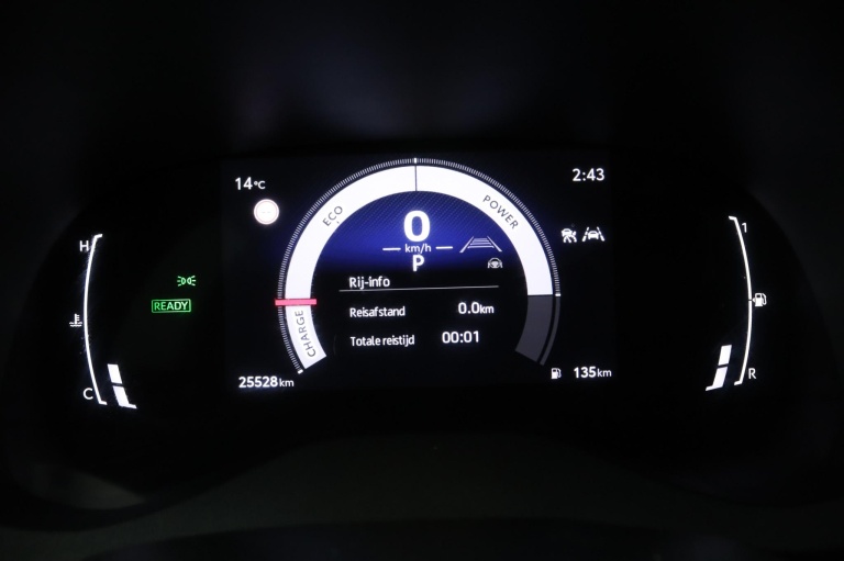 Toyota Yaris - 1.5 Hybrid 115 First Edition 49