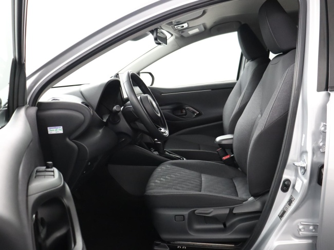 Toyota Yaris - 1.5 Hybrid 115 First Edition