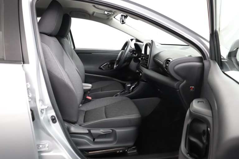 Toyota Yaris - 1.5 Hybrid 115 First Edition 21