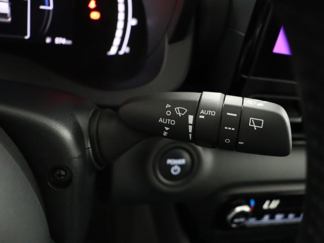 Toyota Yaris - 1.5 Hybrid 115 First Edition