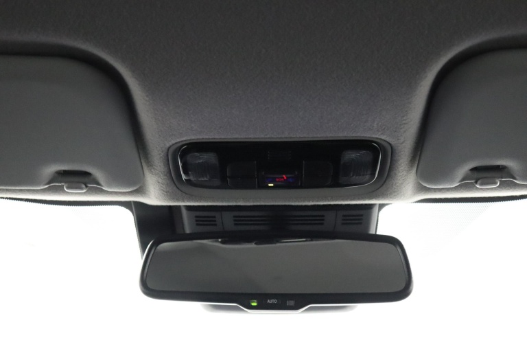 Toyota Yaris - 1.5 Hybrid 115 First Edition 31