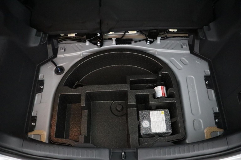 Toyota Yaris - 1.5 Hybrid 115 First Edition 32