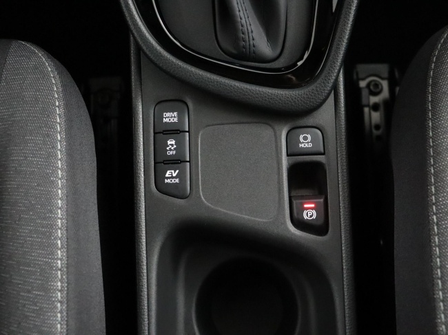 Toyota Yaris - 1.5 Hybrid 115 First Edition