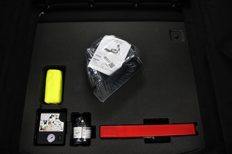 BYD SEAL 6 - DM-i TOURING Comfort Lite 29