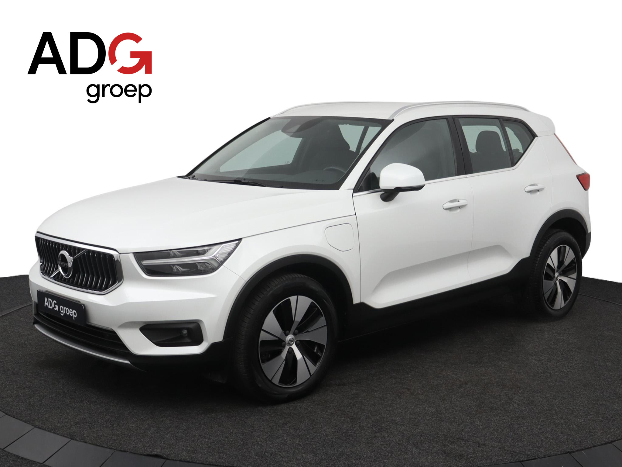 Volvo XC40 - 1.5 T5 Recharge Business Pro