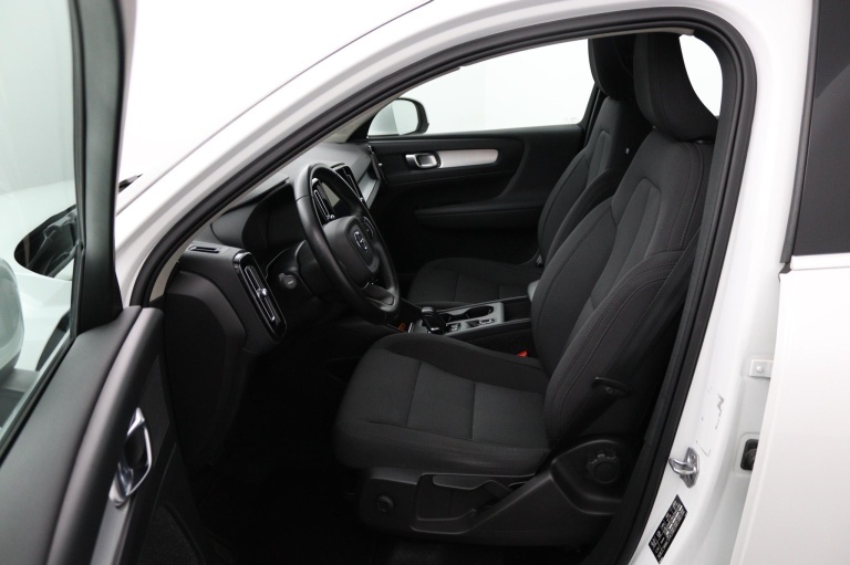 Volvo XC40 - 1.5 T5 Recharge Business Pro 11