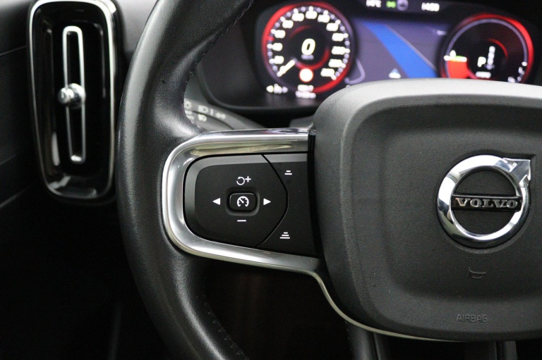 Volvo XC40 - 1.5 T5 Recharge Business Pro 13