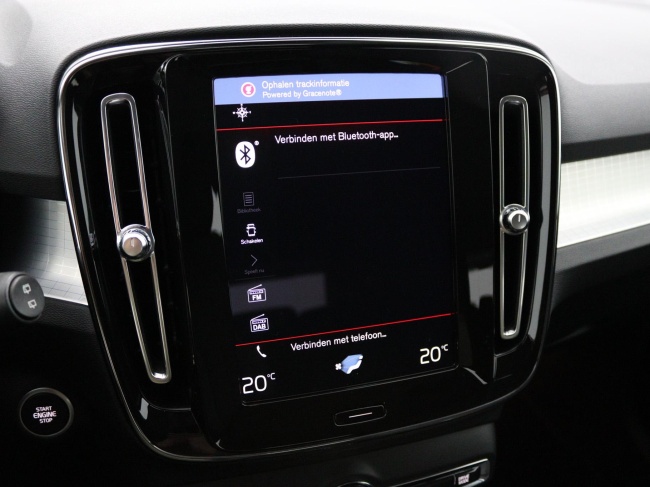 Volvo XC40 - 1.5 T5 Recharge Business Pro