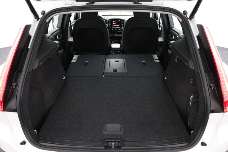 Volvo XC40 - 1.5 T5 Recharge Business Pro 29