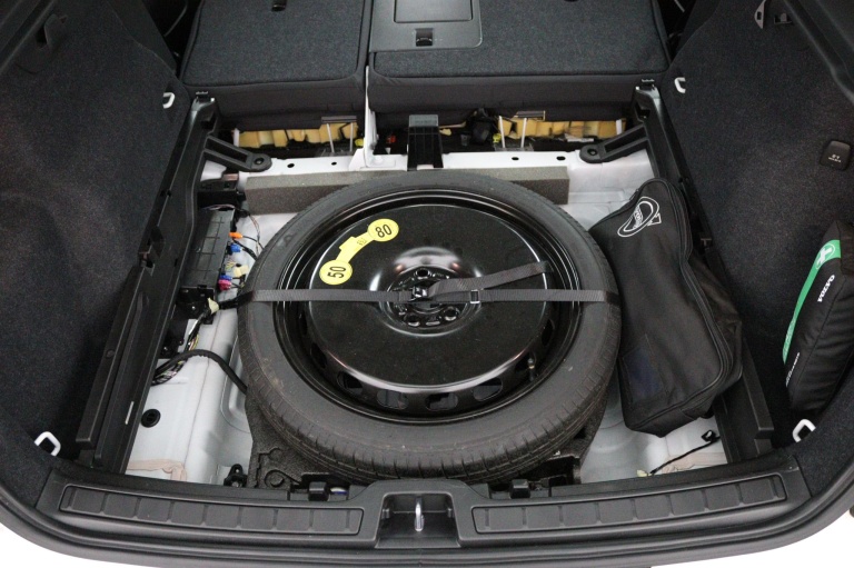Volvo XC40 - 1.5 T5 Recharge Business Pro 34