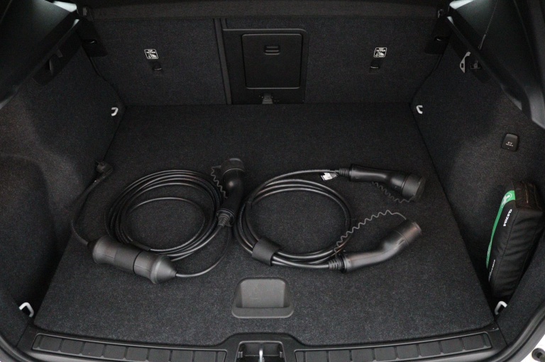 Volvo XC40 - 1.5 T5 Recharge Business Pro 35