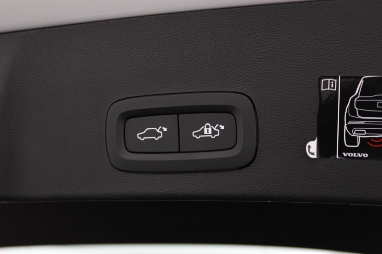 Volvo XC40 - 1.5 T5 Recharge Business Pro 41