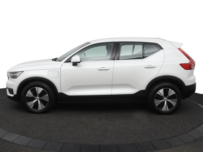 Volvo XC40 - 1.5 T5 Recharge Business Pro