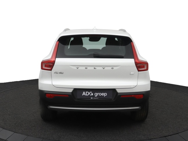 Volvo XC40 - 1.5 T5 Recharge Business Pro