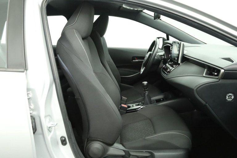 Toyota Corolla Touring Sports - 1.2 Turbo Active 18