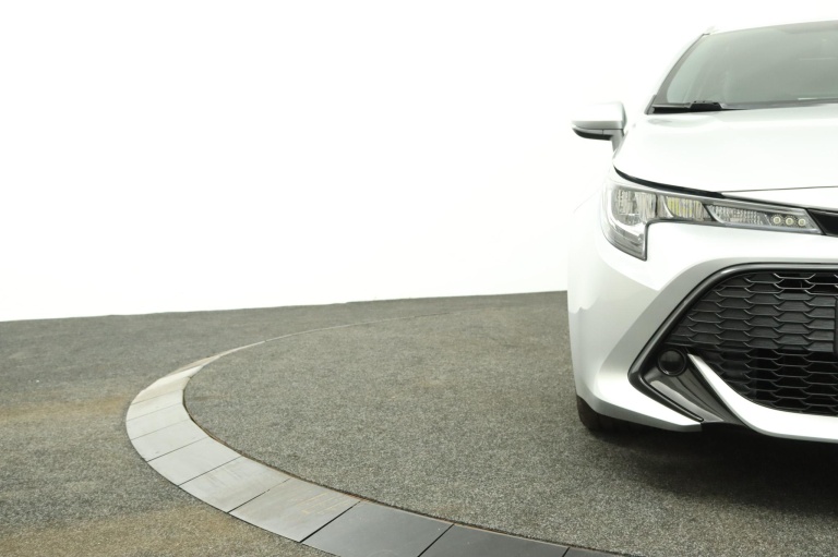 Toyota Corolla Touring Sports - 1.2 Turbo Active 32