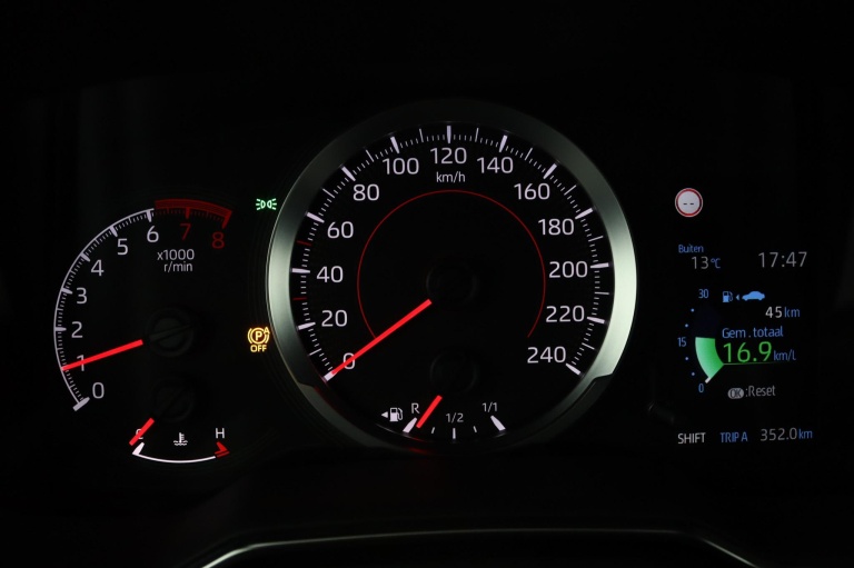 Toyota Corolla Touring Sports - 1.2 Turbo Active 41