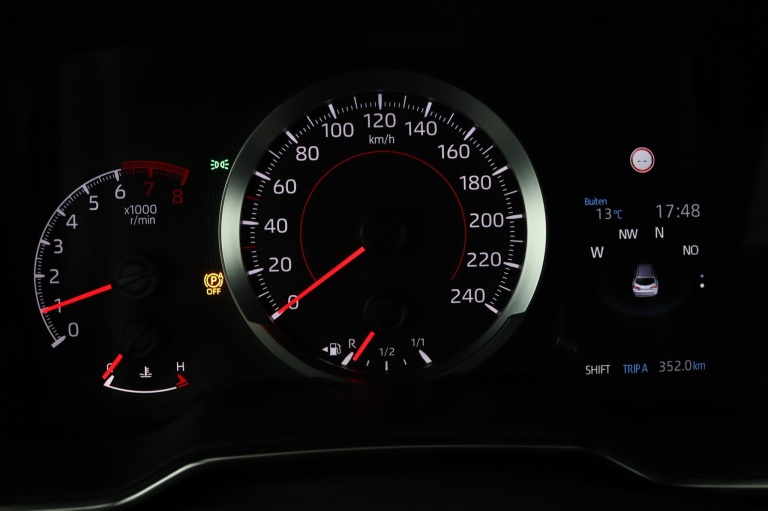 Toyota Corolla Touring Sports - 1.2 Turbo Active 44