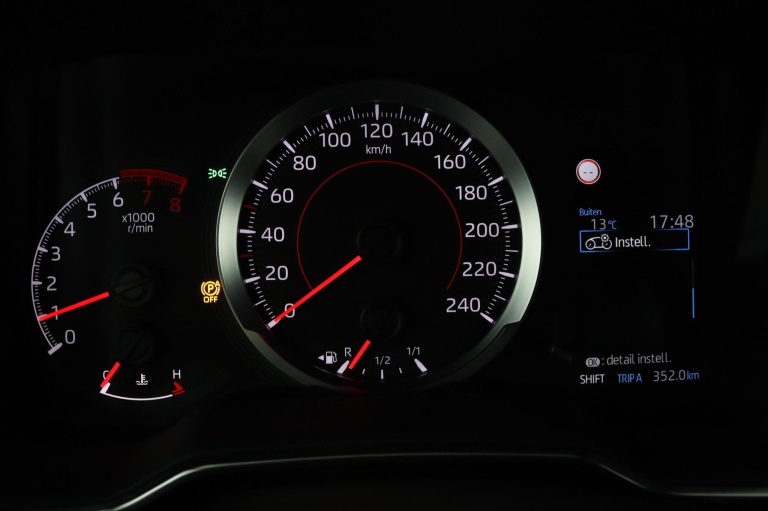 Toyota Corolla Touring Sports - 1.2 Turbo Active 48