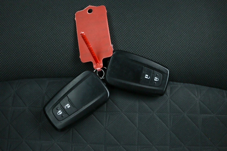 Toyota C-HR - 2.0 Hybrid First Edition 11