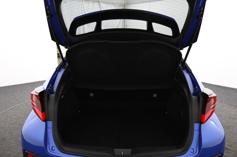 Toyota C-HR - 2.0 Hybrid First Edition 23